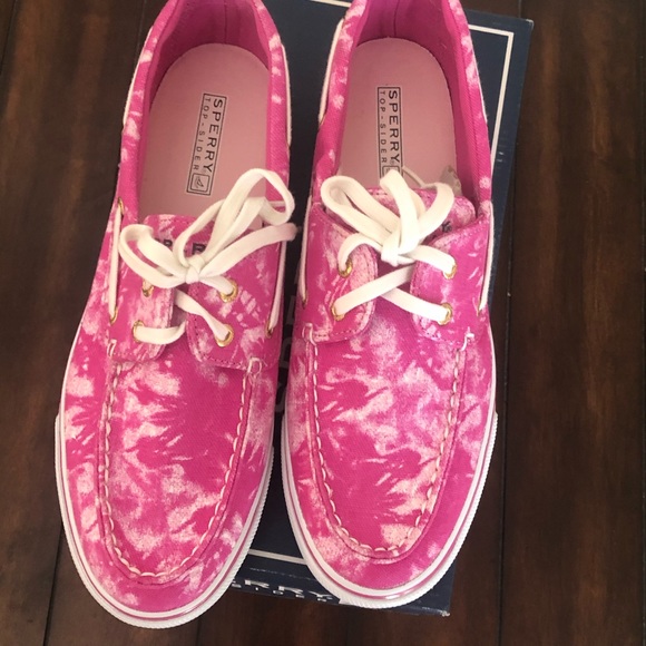 Sperry - Picture 2 of 2